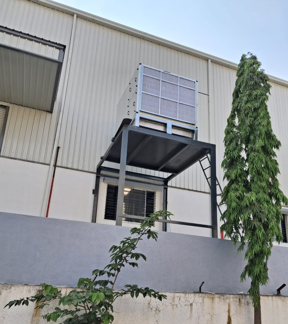 Air Handling Unit rooftop installation with extensive ducting and access platforms